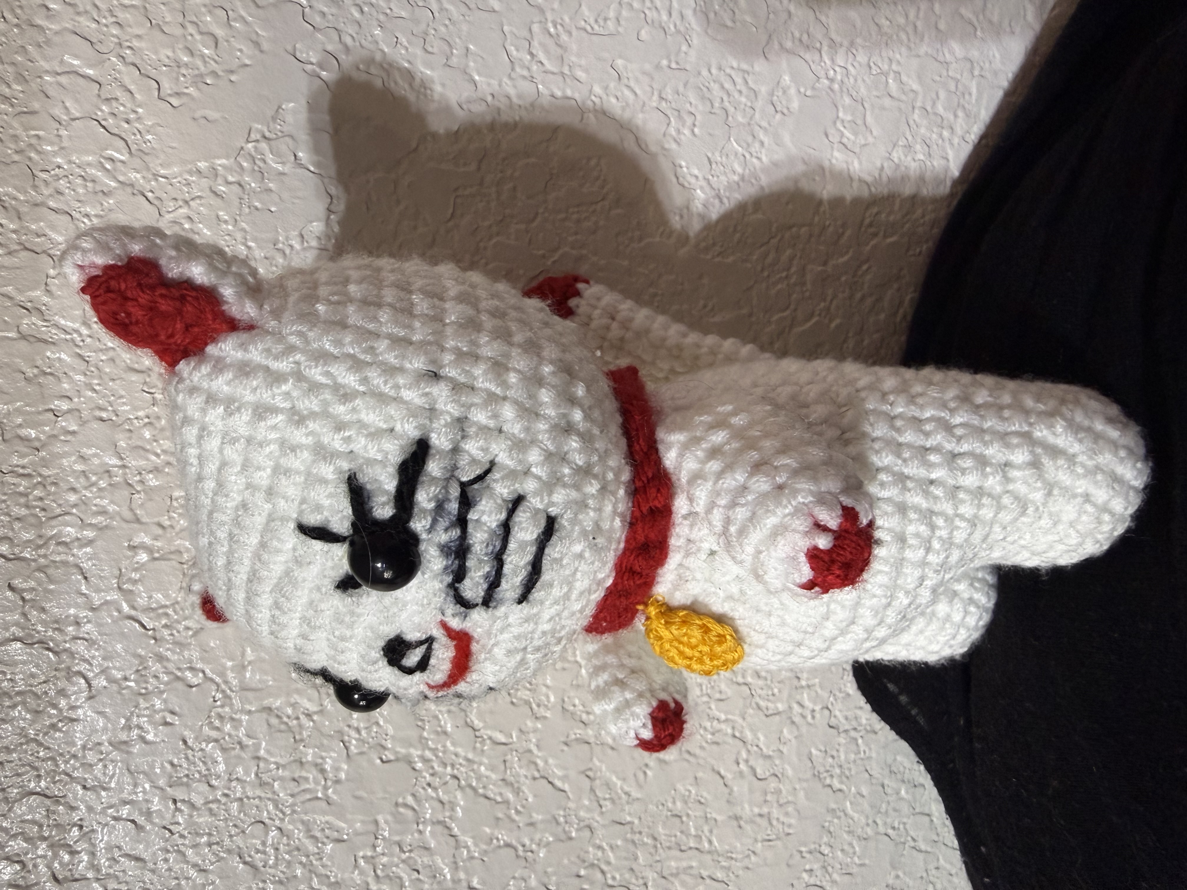 🎀 Hello Kitty–Inspired Crochet Doll (8” x 6”)